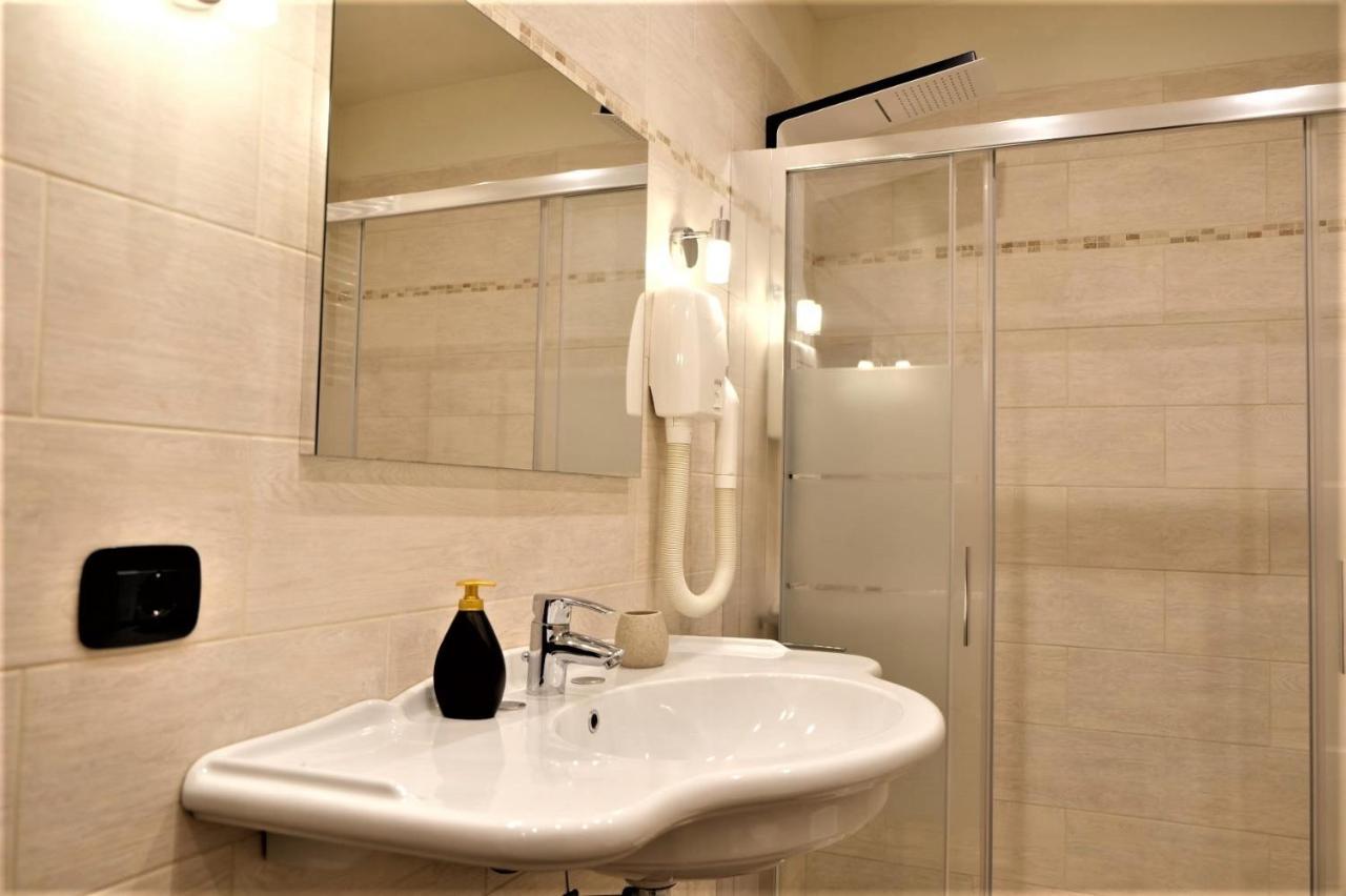 Wine Apartments Florence Chianti Classico Bagian luar foto